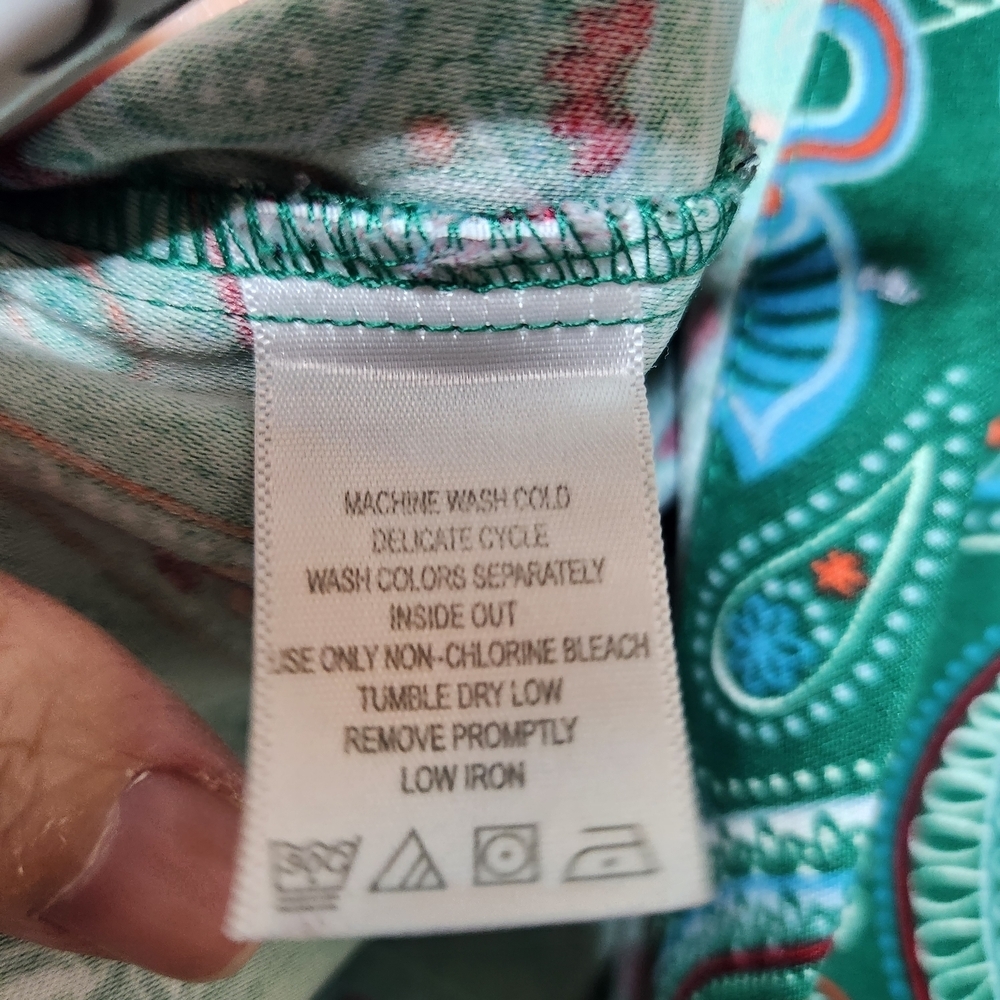 Mainstreet Blues Womans 4X Christmas Green Paisley Women's Button Down Shirt - Picture 4 of 8